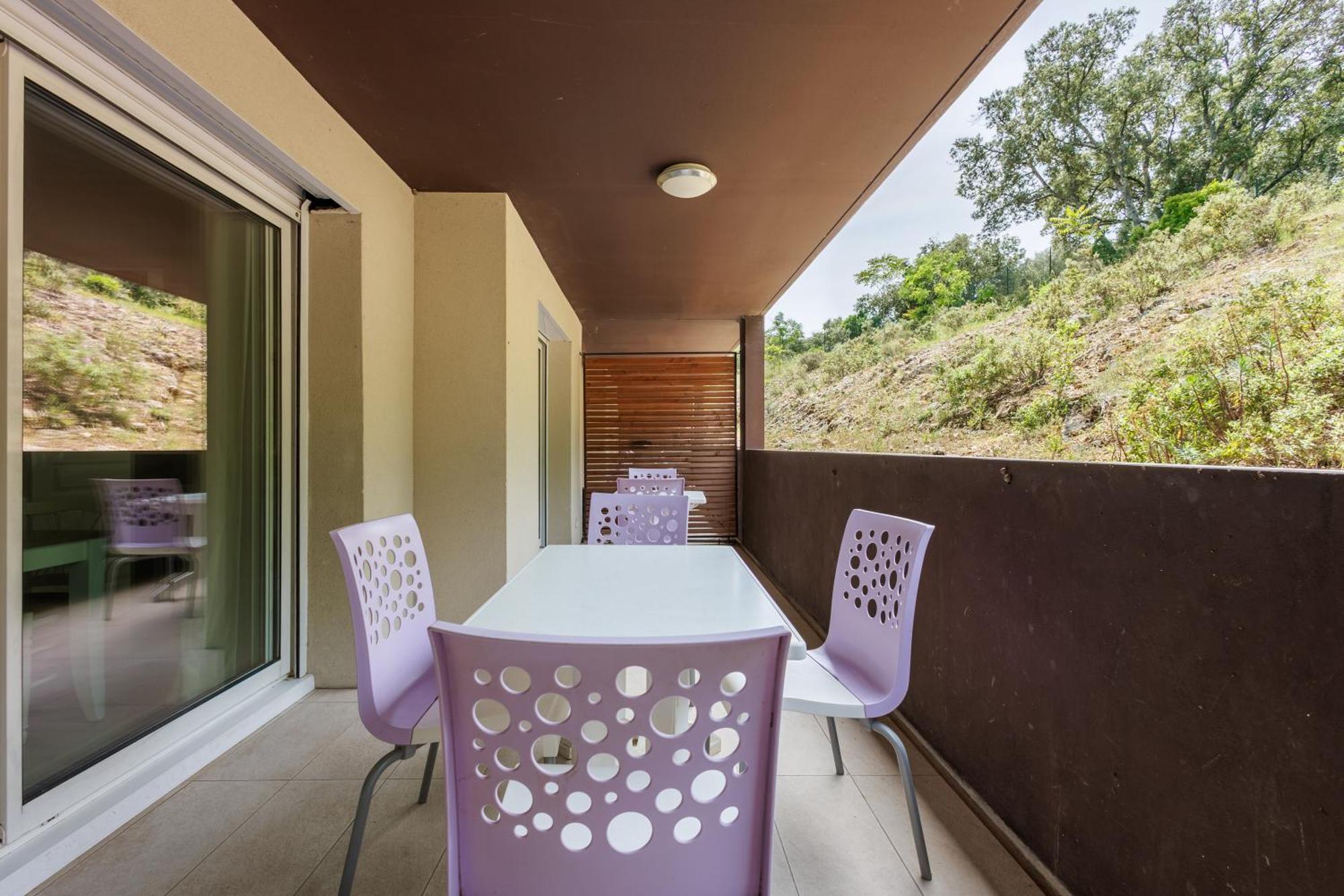 Residhotel Residence Pont Du Gard Ремулен Экстерьер фото