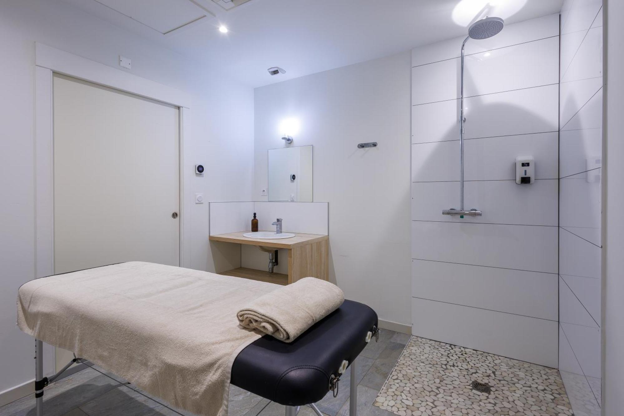 Residhotel Residence Pont Du Gard Ремулен Экстерьер фото